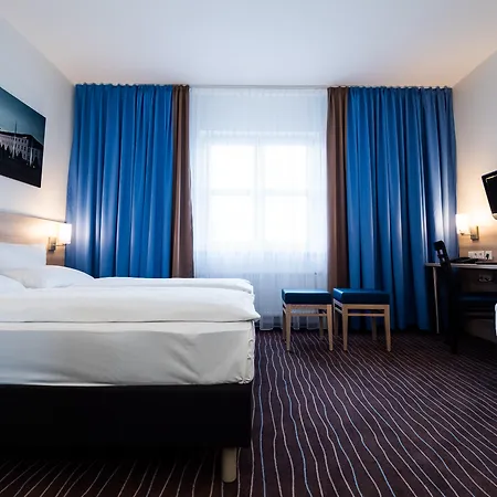 Plaza Inn Berlin Charlottenburg-3